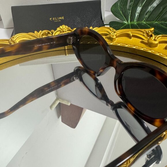 Celine sunglasses❤️❤️❤️ - Picture 7 of 9